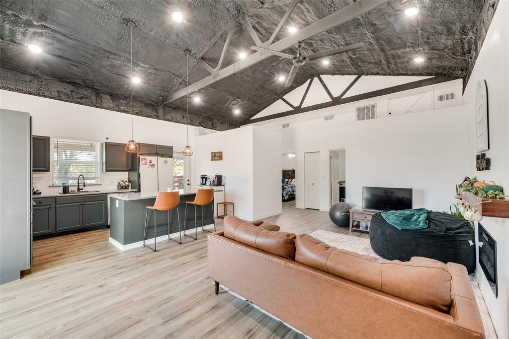 J B Ratliff - Residential