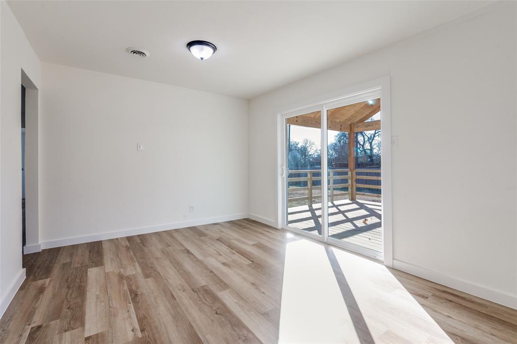 Valwood Park 14 - Residential