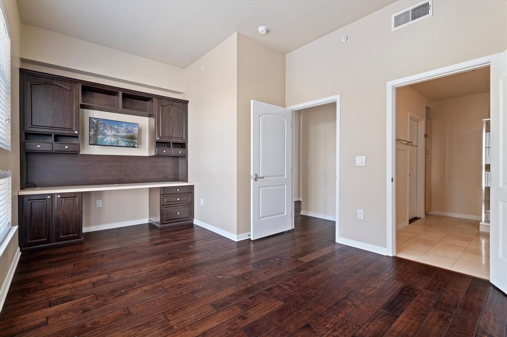 Renaissance On Turtle Creek Condo - Residential