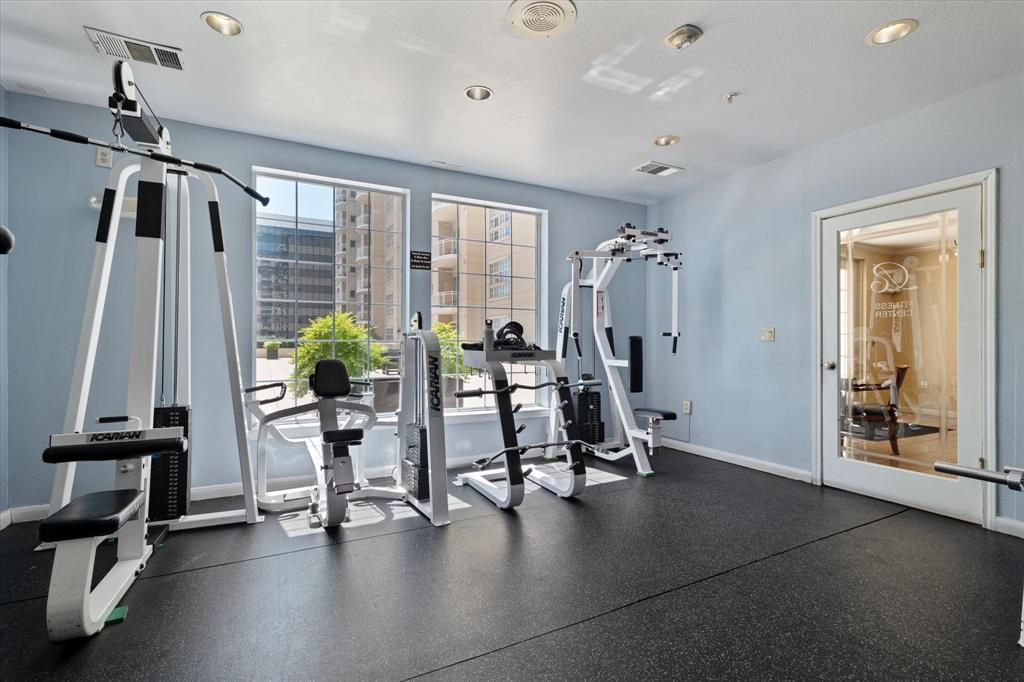 Renaissance On Turtle Creek Condo - Residential