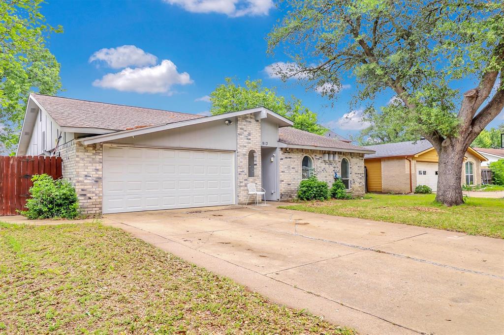 913 Shenandoah Drive