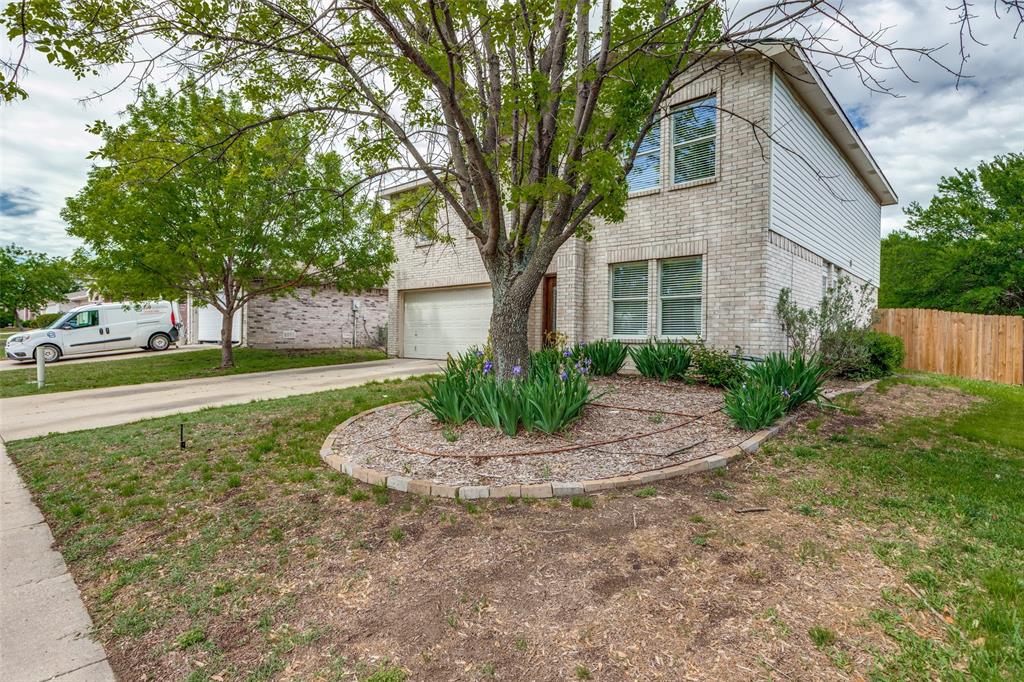 4504 Courtside Drive
