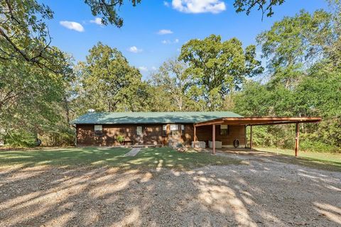 A home in Campbell