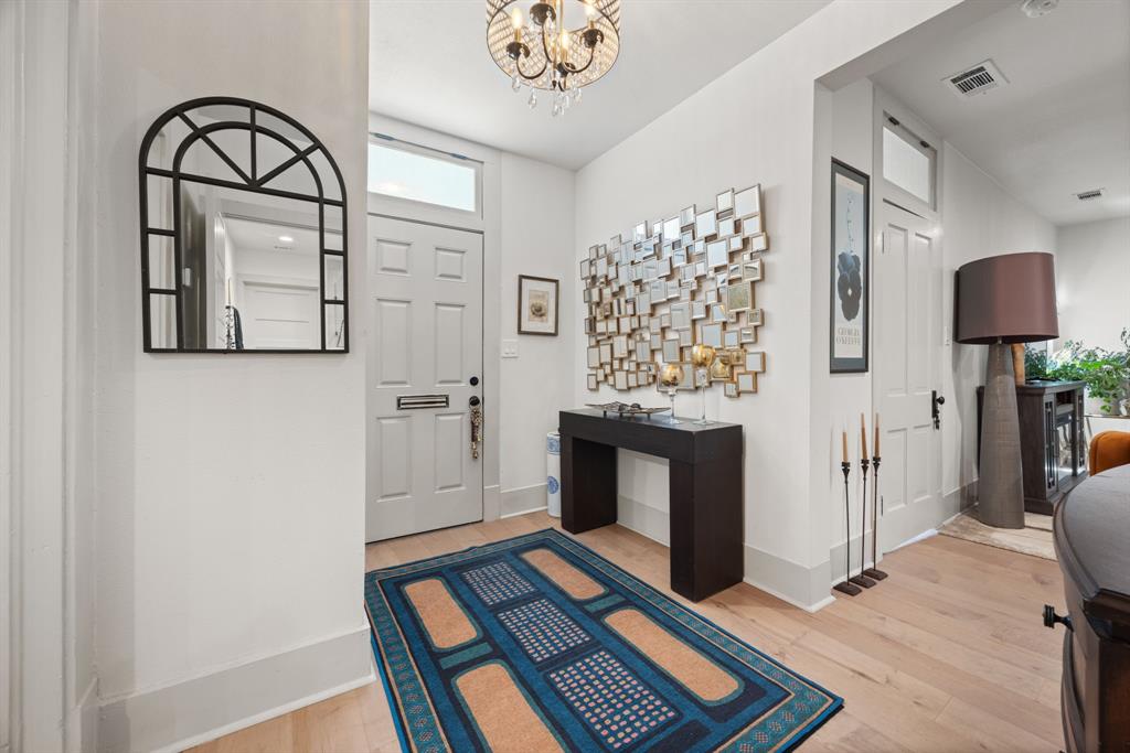 309 E Franklin Street