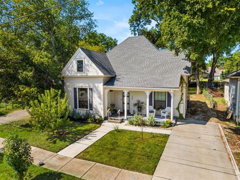 309 E Franklin Street Hillsboro TX 76645
