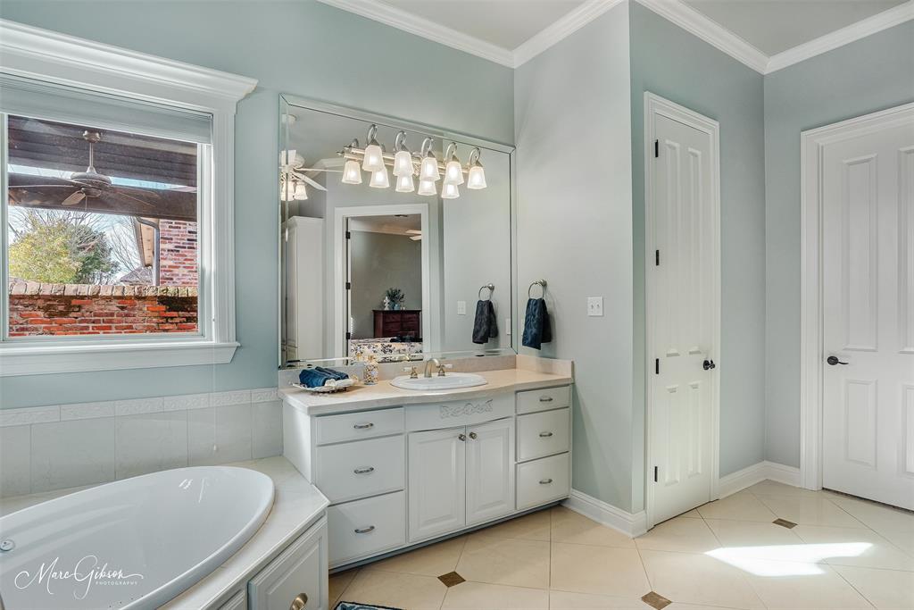 Oak Alley - Residential