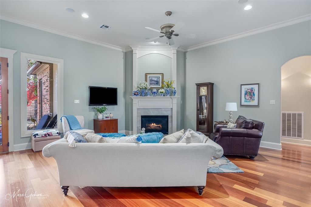 Oak Alley - Residential