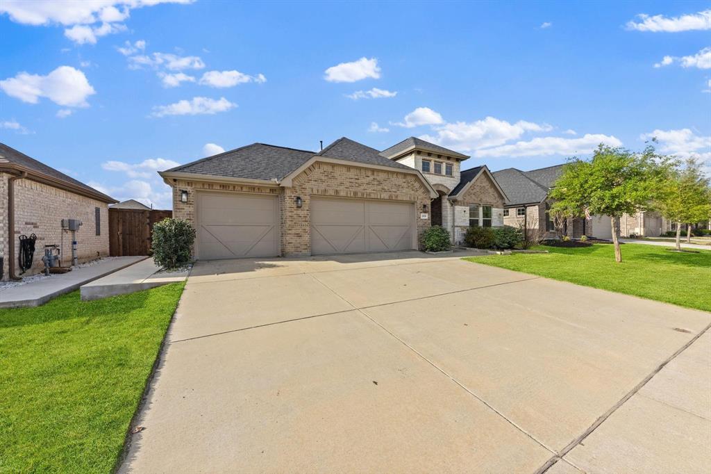 2818 Chestnut Lane