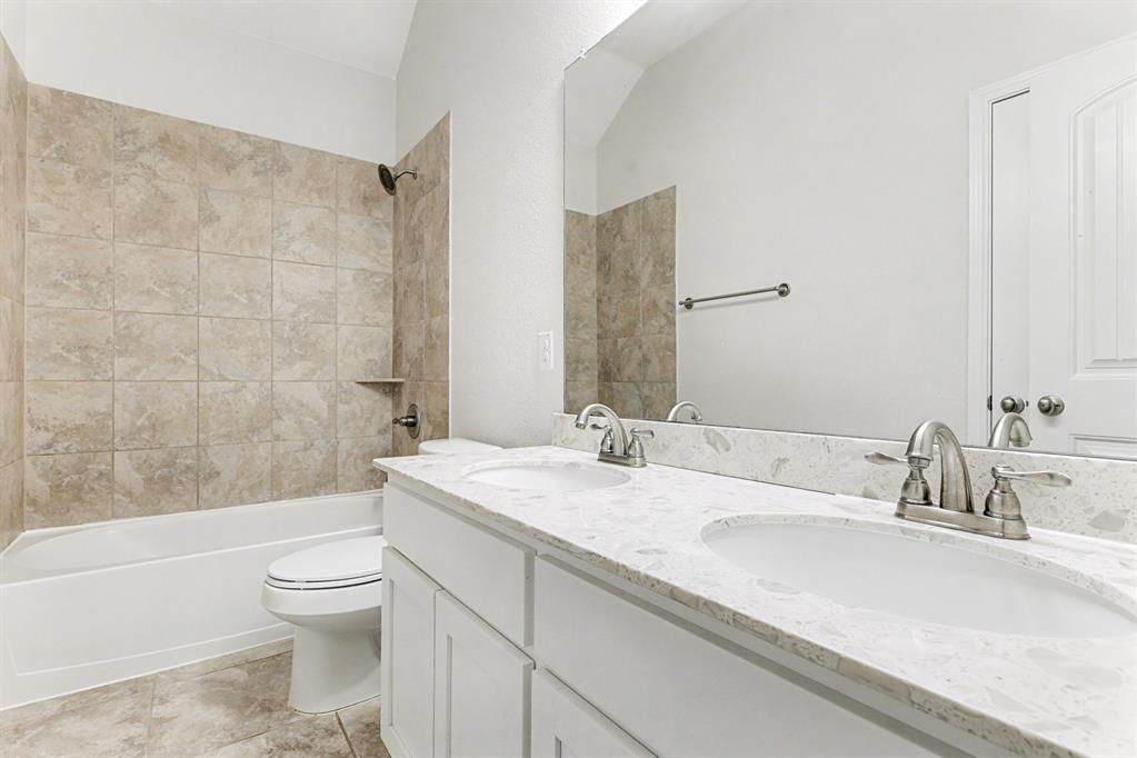 Coventry Crossing Ph 1 - Residential