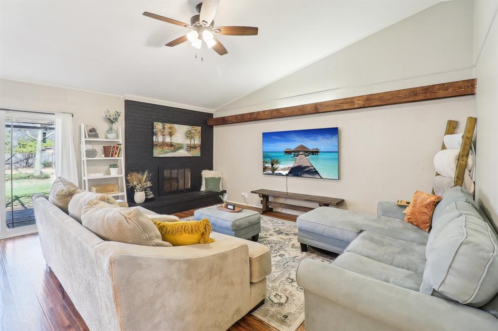627 E Center Circle