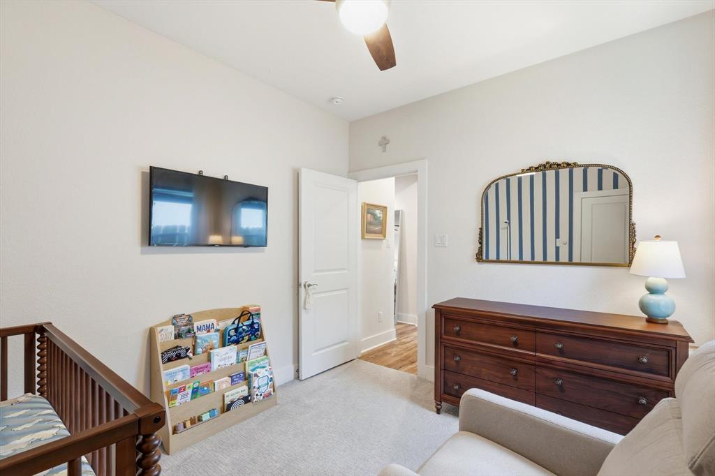 S D Lawrence - Residential