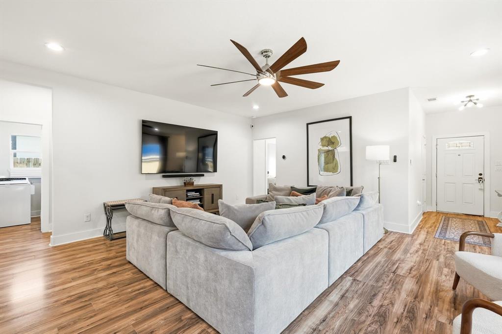 S D Lawrence - Residential