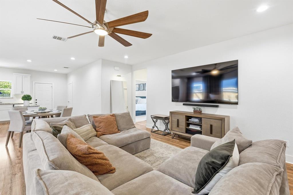 S D Lawrence - Residential