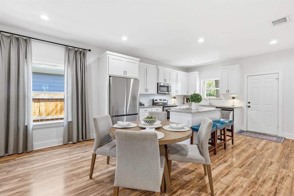 S D Lawrence - Residential