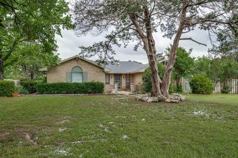 1324 Bluebird Lane Midlothian TX 76065