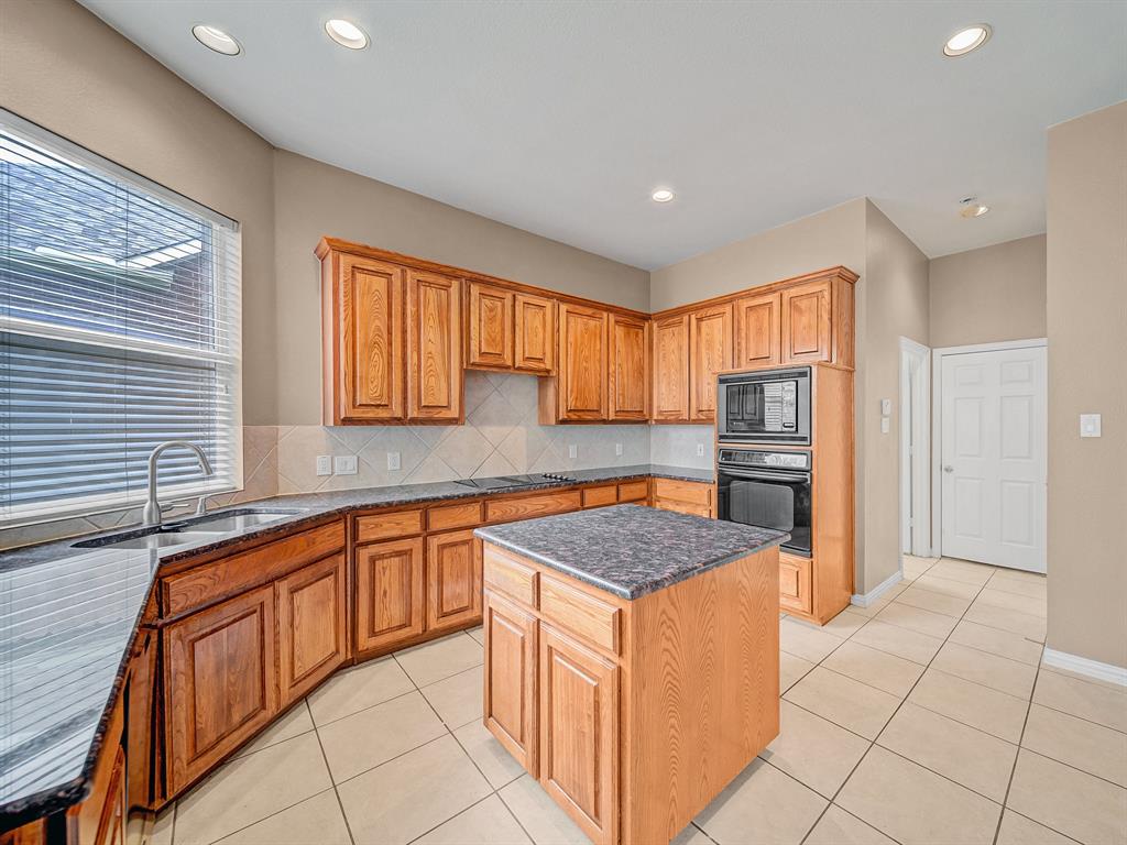 Idlewood Oaks-Hidden Lakes - Residential