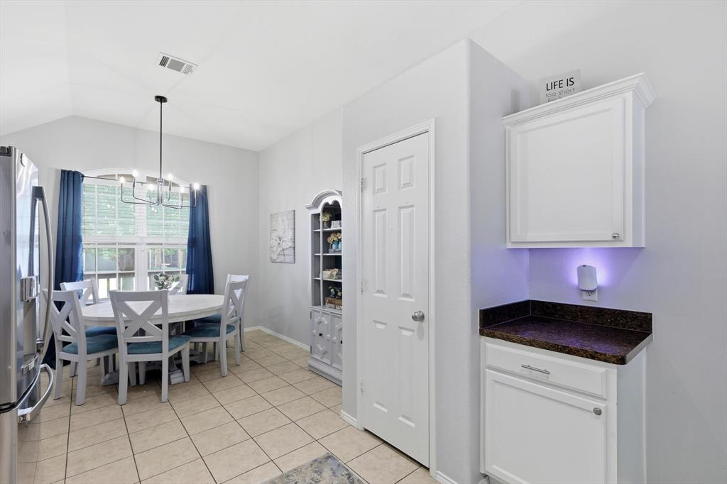 Chisholm Spgs - Residential