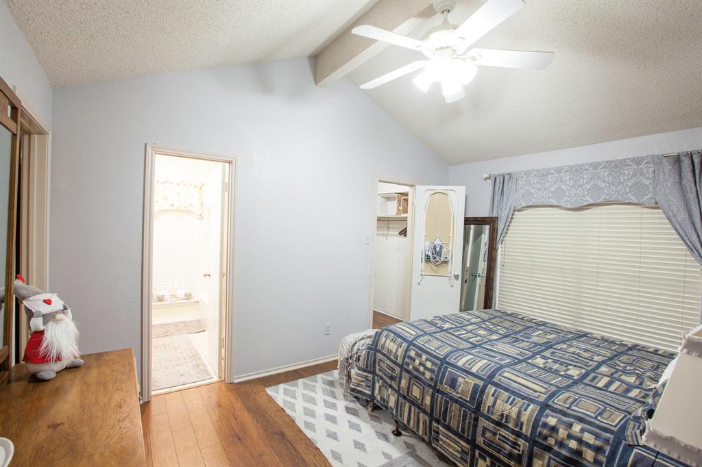 Euless, Texas 76039, United States, 3 Bedrooms Bedrooms, ,2 BathroomsBathrooms,Residential,Active,185463