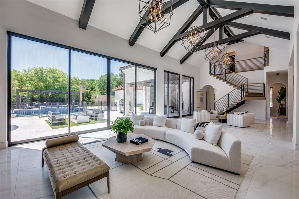 Starwood Ph Four Village 17 - Residential