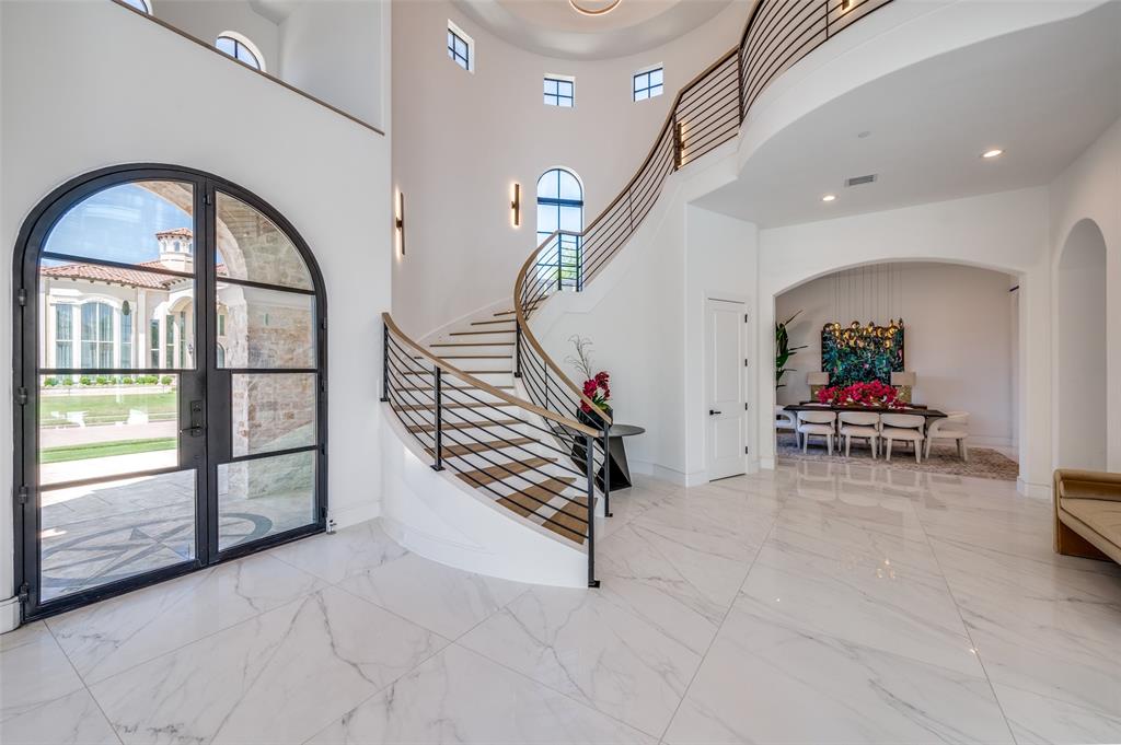 4910 Monterey Drive