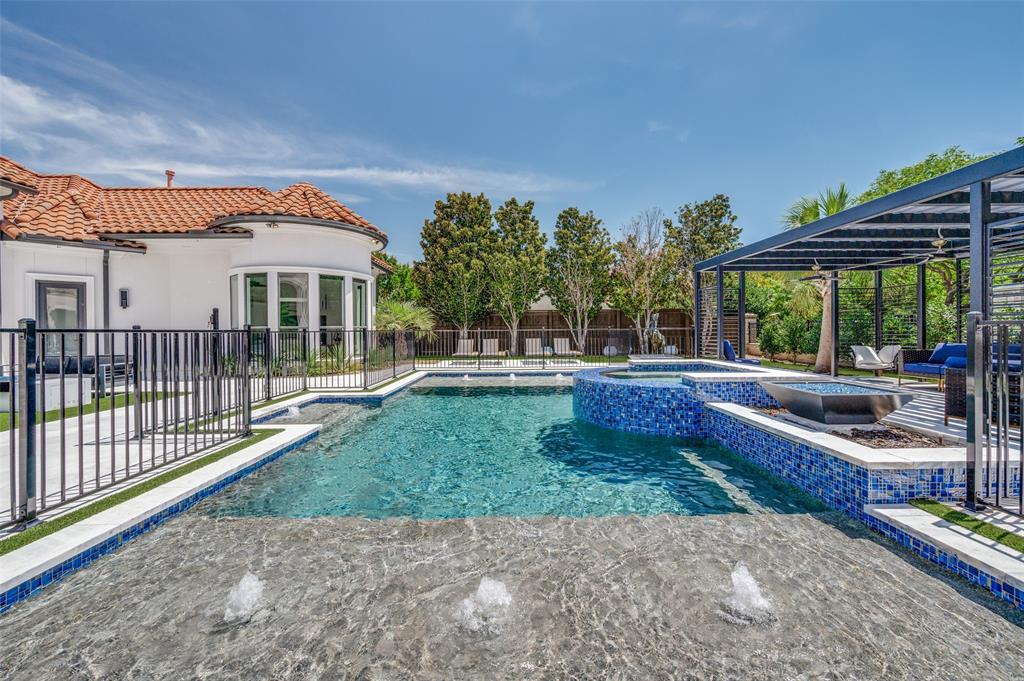 Starwood Ph Four Village 17 - Residential