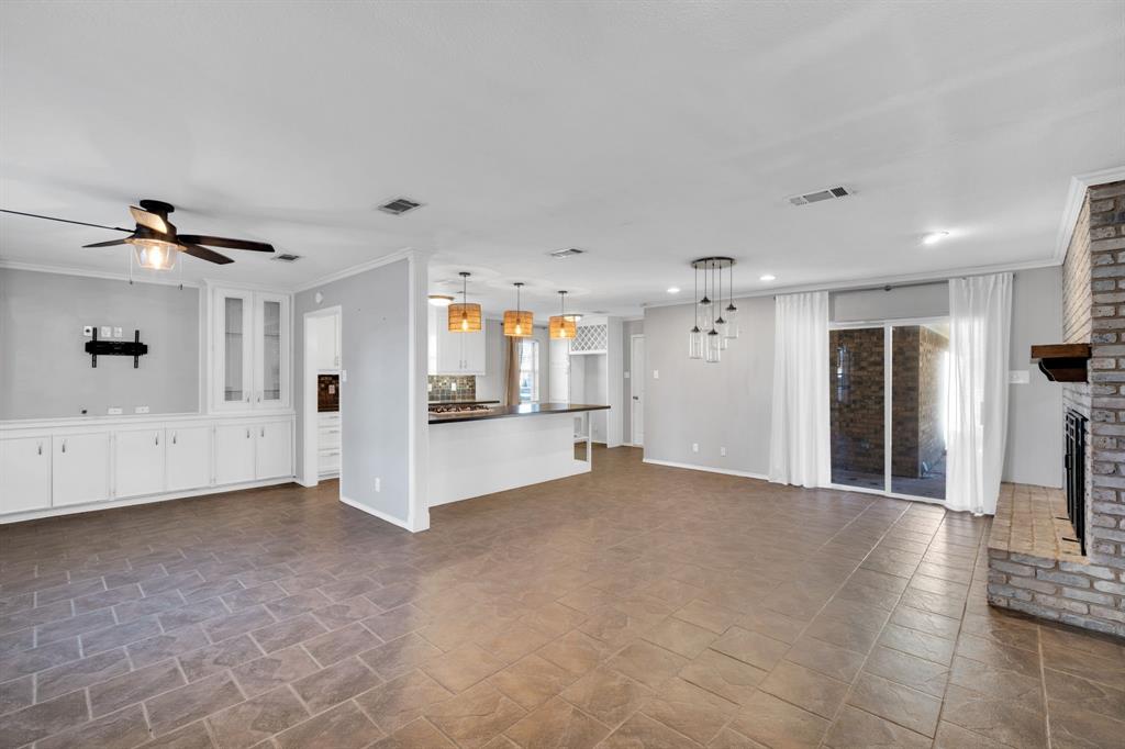 College Hills#4 - Residential Lease