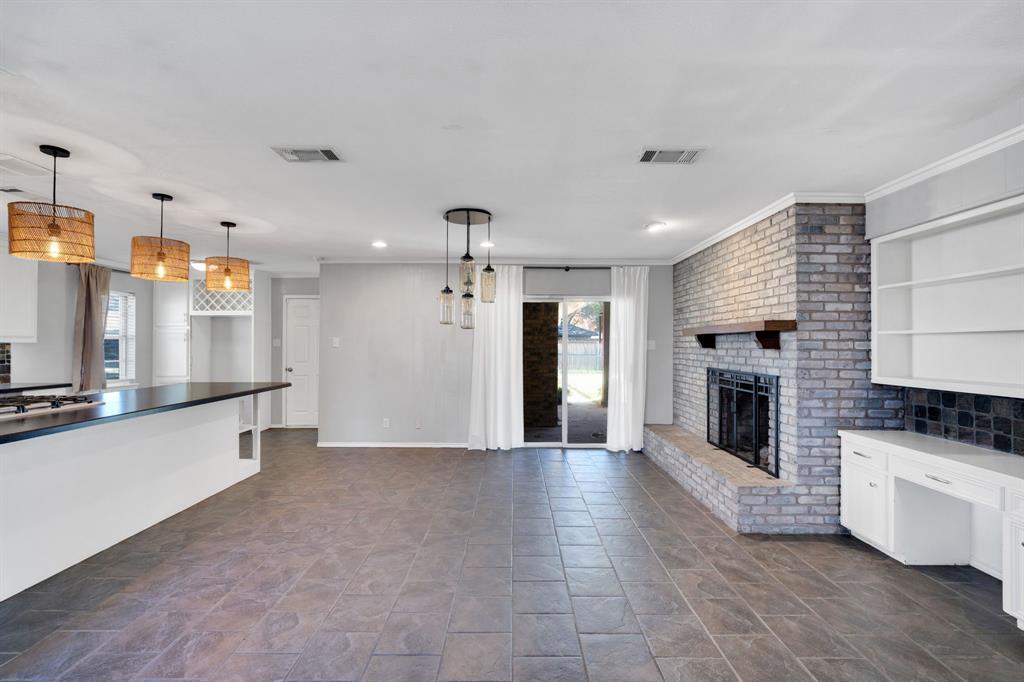 College Hills#4 - Residential Lease