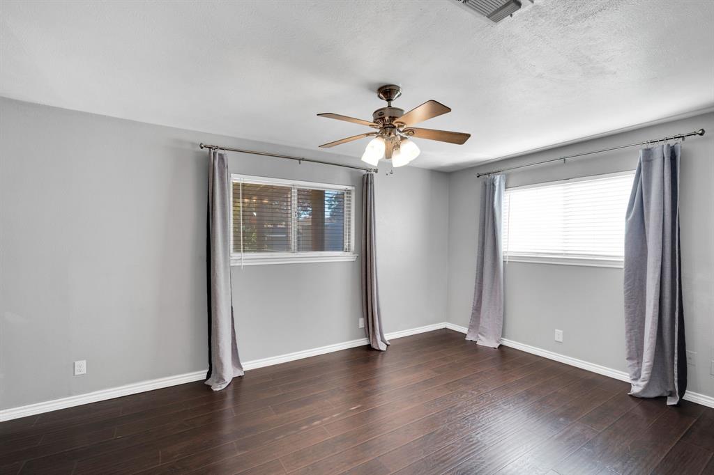 College Hills#4 - Residential Lease