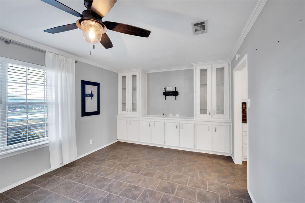 College Hills#4 - Residential Lease