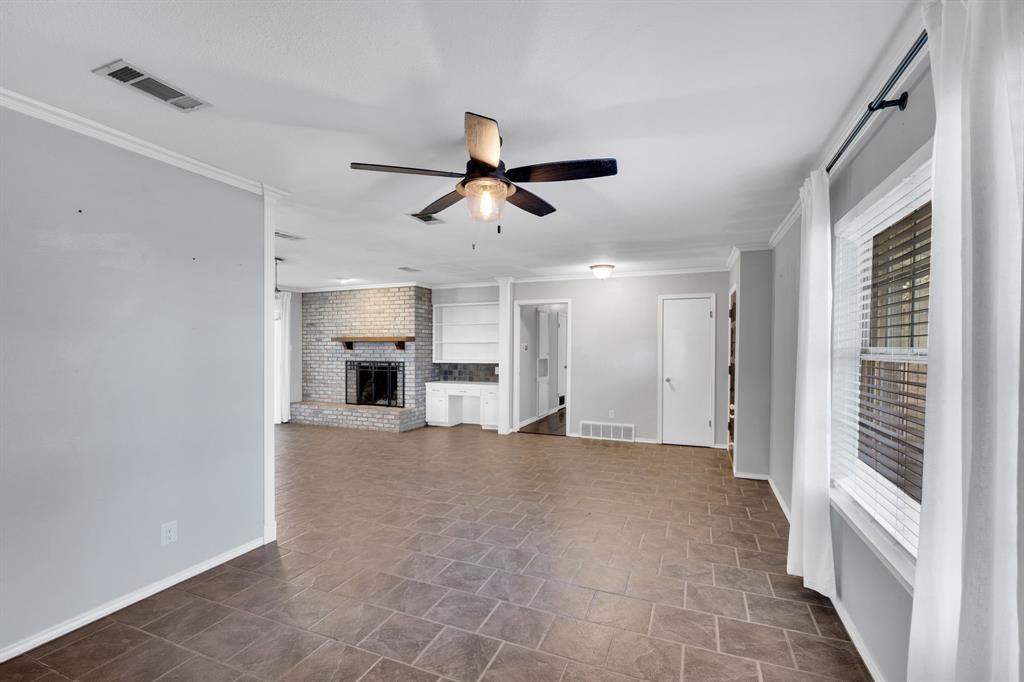 College Hills#4 - Residential Lease