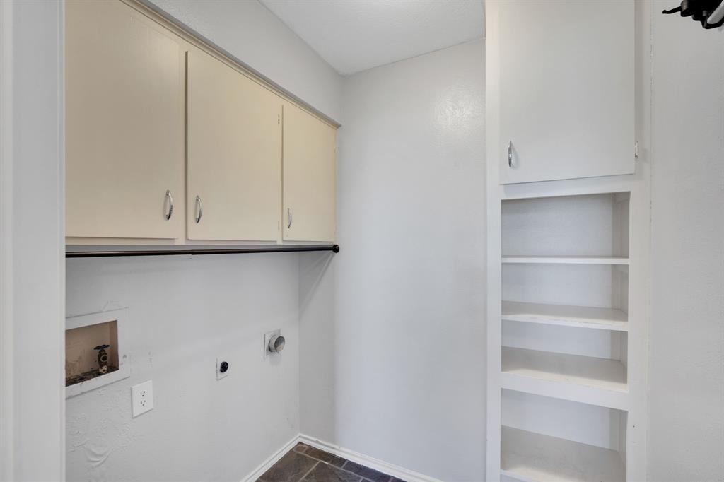 College Hills#4 - Residential Lease