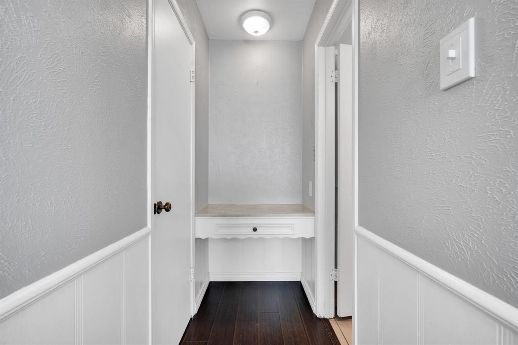 College Hills#4 - Residential Lease