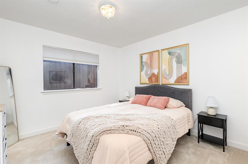 Fountain Park Third Sec - Residential Lease