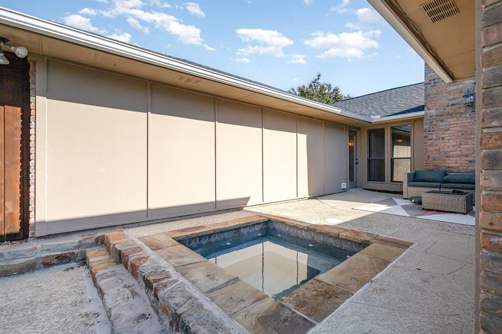 Fountain Park Third Sec - Residential Lease