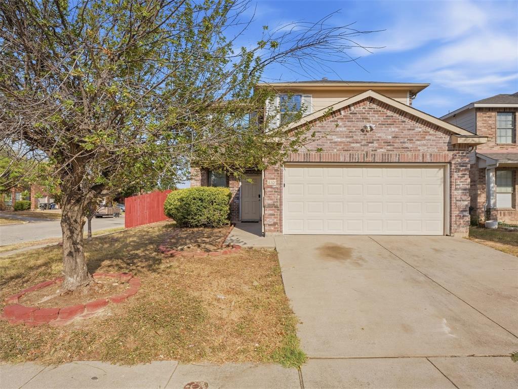 Photo of 8101 Southern Pine Way, Fort Worth, TX 76123 (MLS # 21391914)
