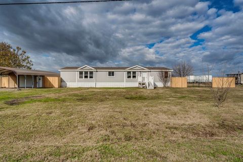 A home in Waxahachie