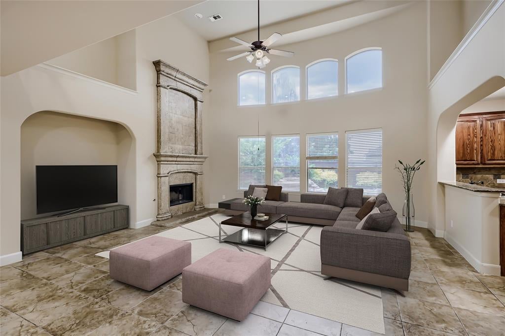 710 Calaveras Court