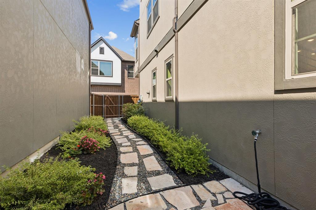 Enclave-Lk Hlnds Tc2 - Residential