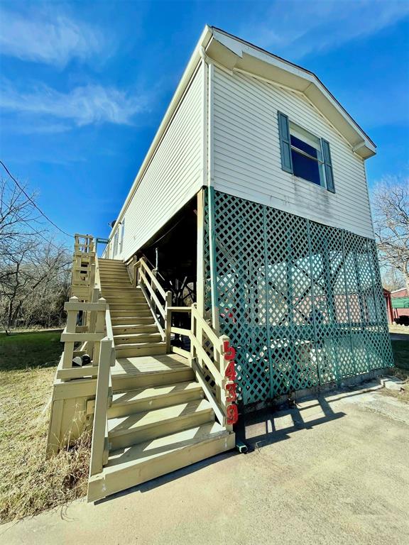 5439 Lake Granbury Trail