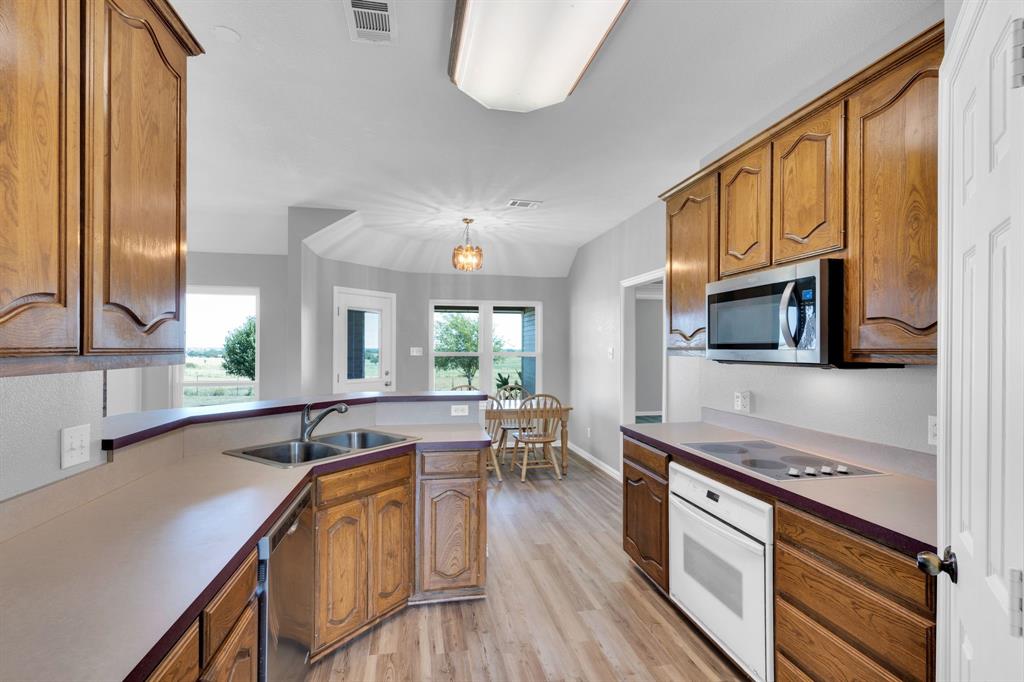 812 P OLIVARI 3.99 ACRES - Residential