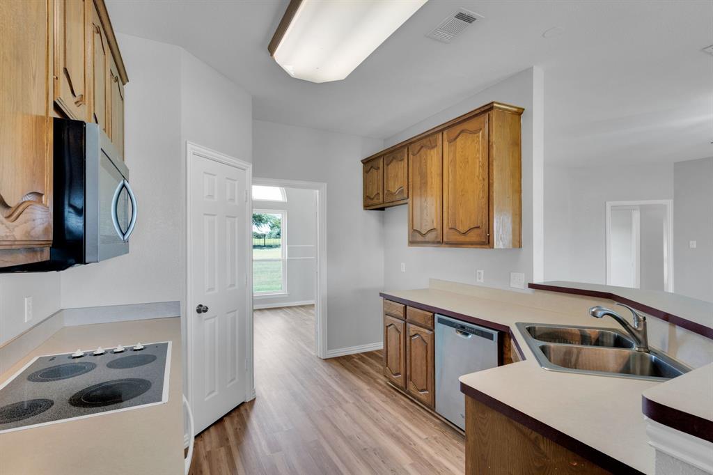 812 P OLIVARI 3.99 ACRES - Residential