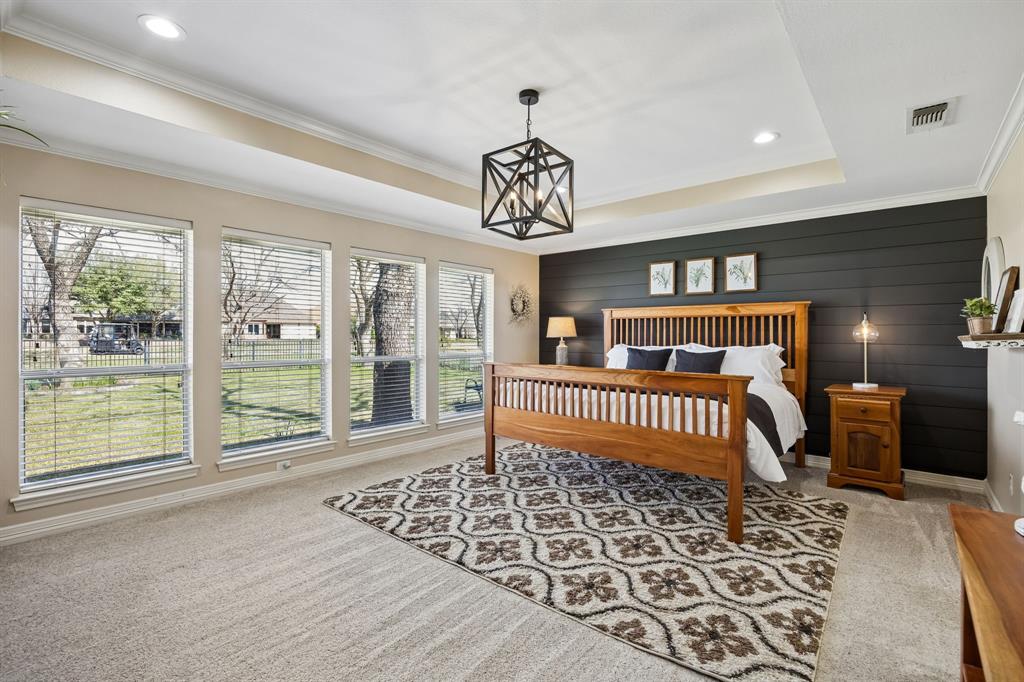 5704 Nutcracker Drive