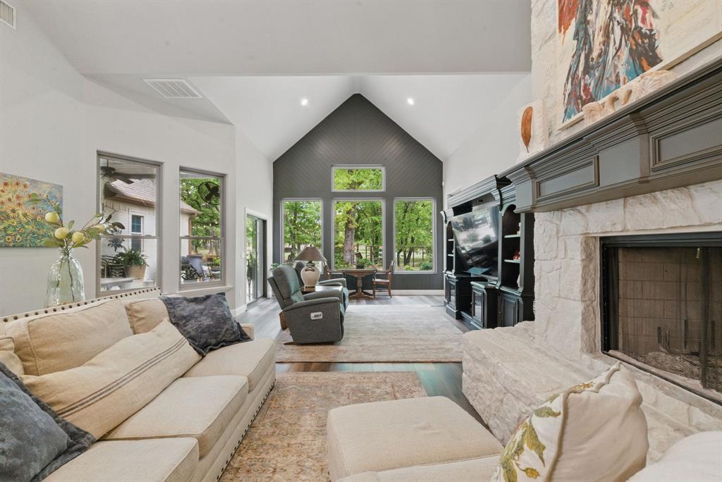 117 Brook Hollow Lane