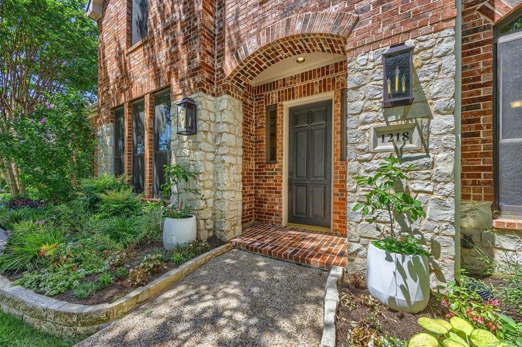 1218 Sarita Drive