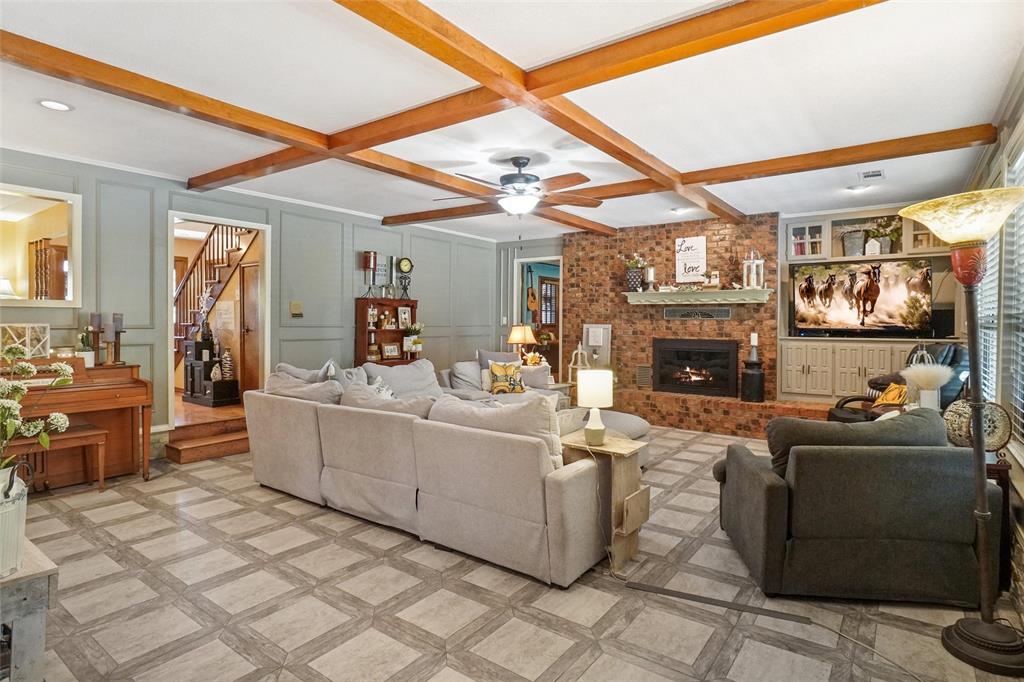 820 Belinda Drive