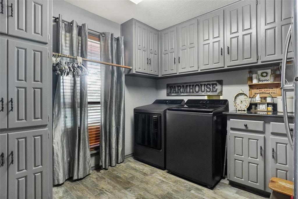 Stephen K Elliott - Residential