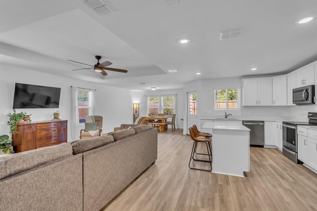 7109 Greenfield Drive