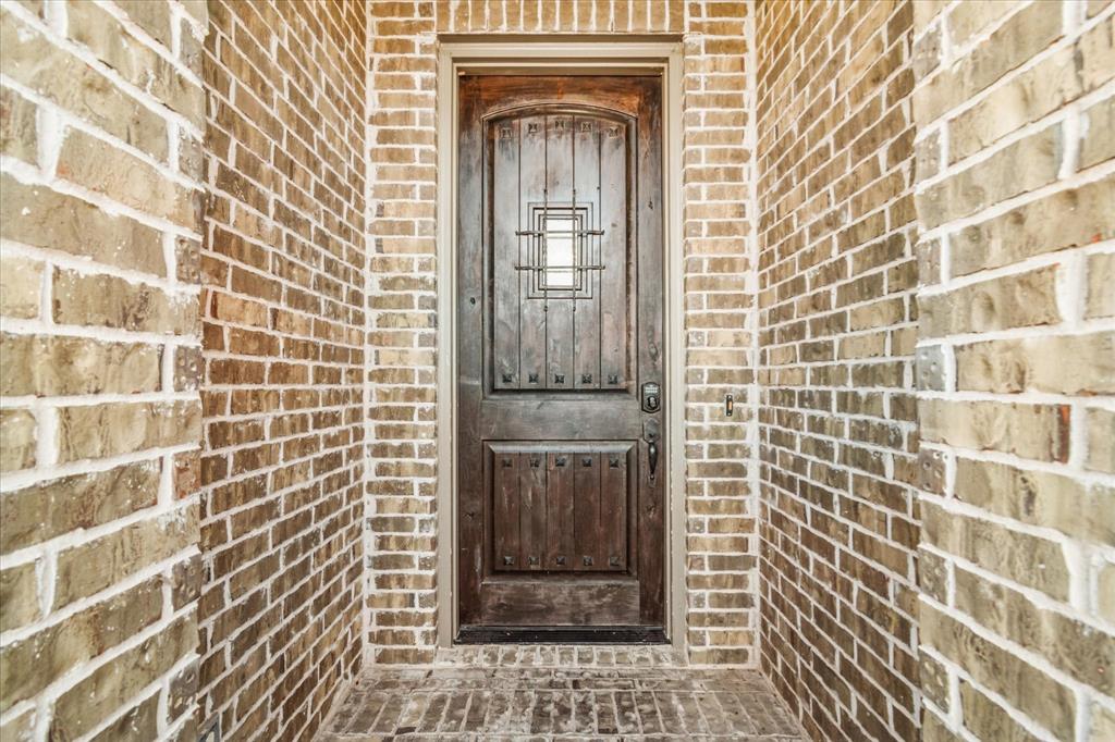 16400 Stillhouse Hollow Court