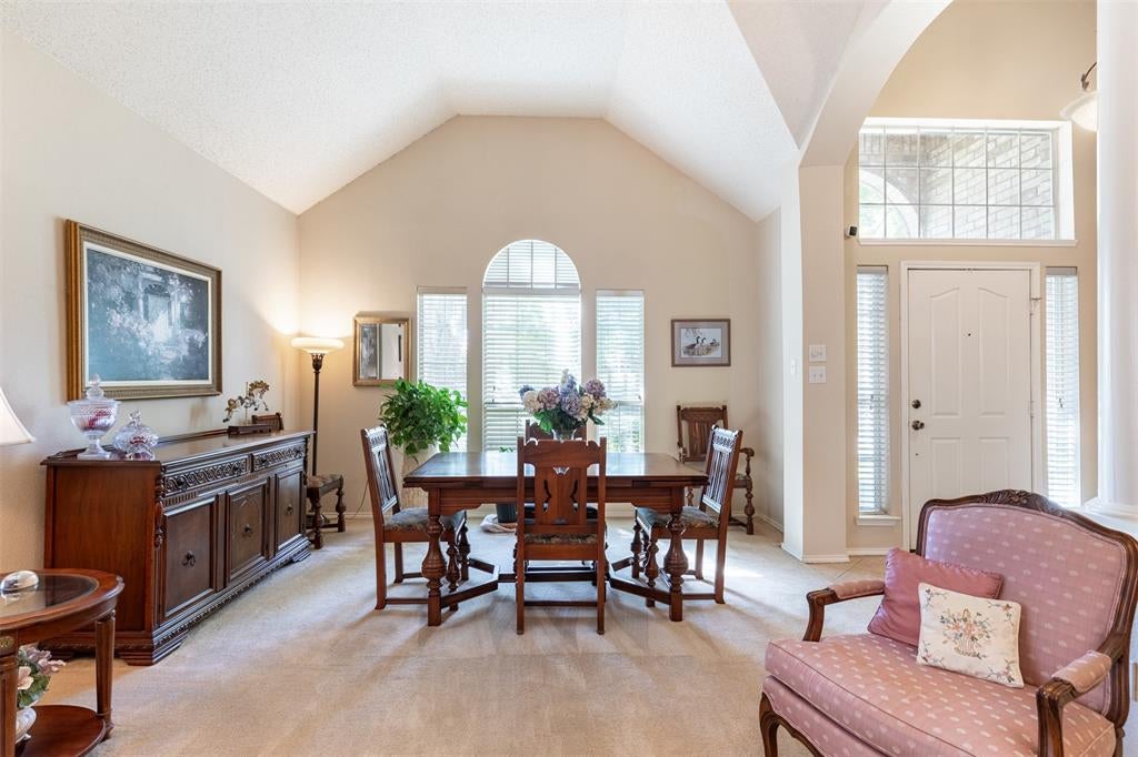 10208 Noel Drive