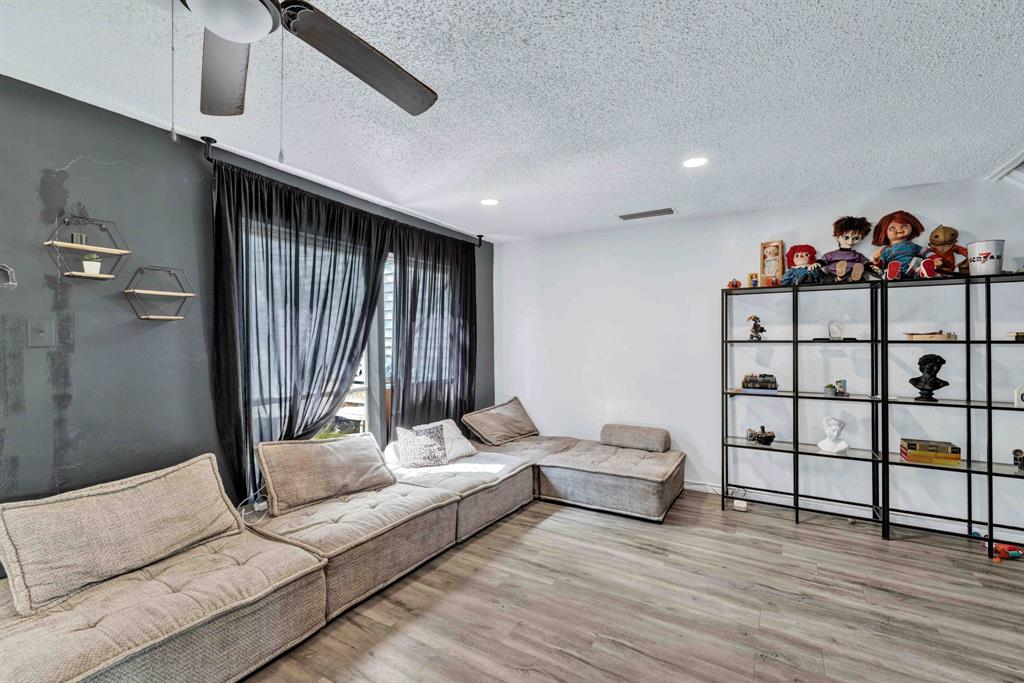 Gatewood 03 - Residential